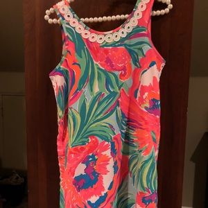 Lilly Pulizter Stella shift dress